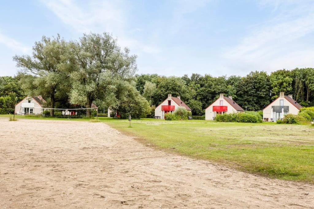 Vakantiehuis Aan Het Water -Incl Laadpaal- Ewijk المظهر الخارجي الصورة